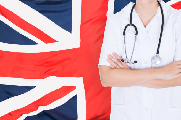  اپلای پلاس - سیستم جدید مهاجرتی بریتانیا پذیرش پرستاران، دکتران و مددکاران اجتماعی را آسان تر کرده است.